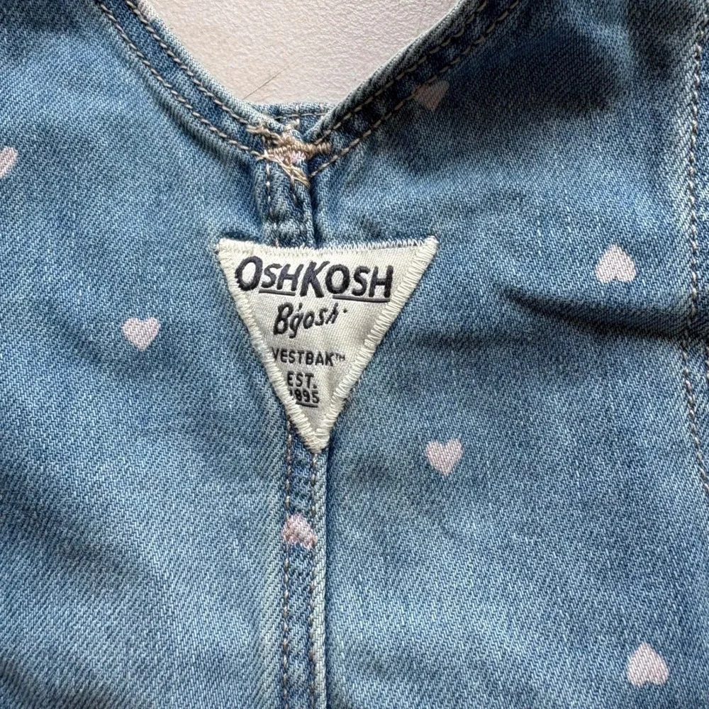 OshKosh Bgosh Girls 3T‎ Heart Print Denim Overalls Light Wash Blue OKT1239B3-SS1